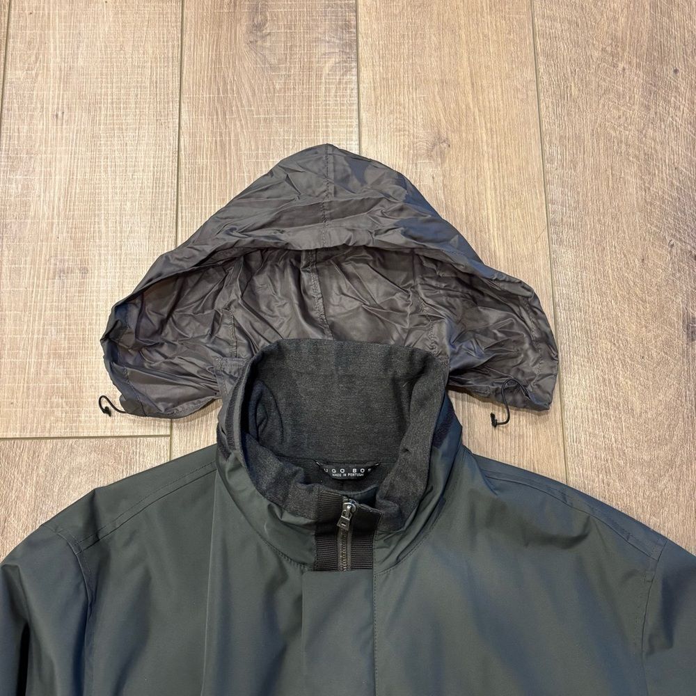 Hugo Boss Overcoat - Picture 7 of 12